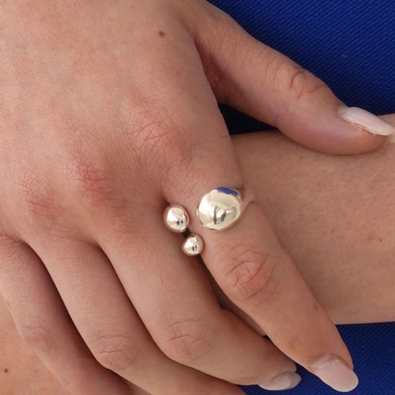 STILL INSTANT Curve Motion - Ring 01