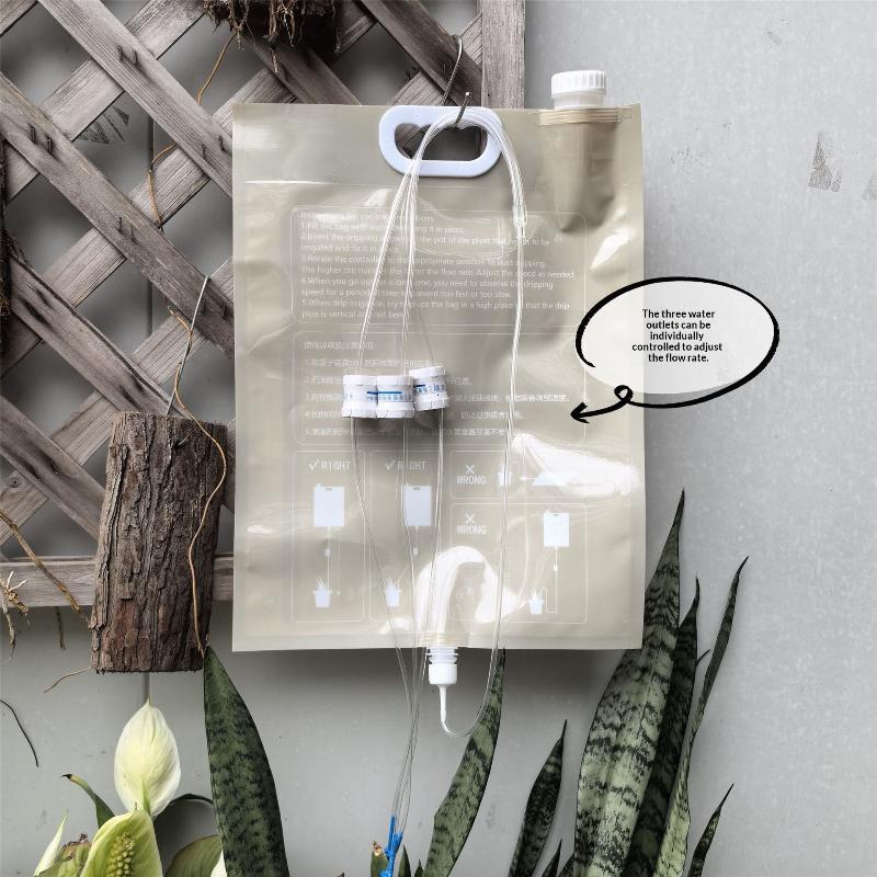 1 Pezzo 5.2L/6.5L Dispositivo di Irrigazione Automatico Borsa per Irrigazione Piante Controllo del Flusso di Gocciolamento dell'Acqua Borsa d'Acqua Gocciolatore per Viaggi Pigri