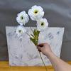 

4-Heads Artificial Lotus & Multilayer Peony Fake Flowers Wedding Hall Decor Floral Arrangement for Marriage Ceremony Event білий