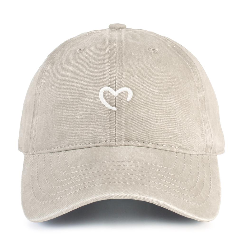One Women Baseball Cap Love Heart Embroidery Vintage Washed Baseball Cap for Outdoor Activity Urban Wear Dad Hat