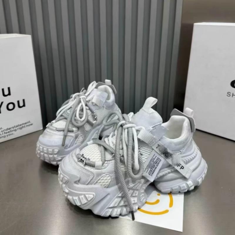 Dad Shoes Women's Ins Super Fire Thick-soled Muffin Straps Heavy Industry Rivets Little White Shoes Casual Shoes Sports Shoes 6cm Women's Shoes