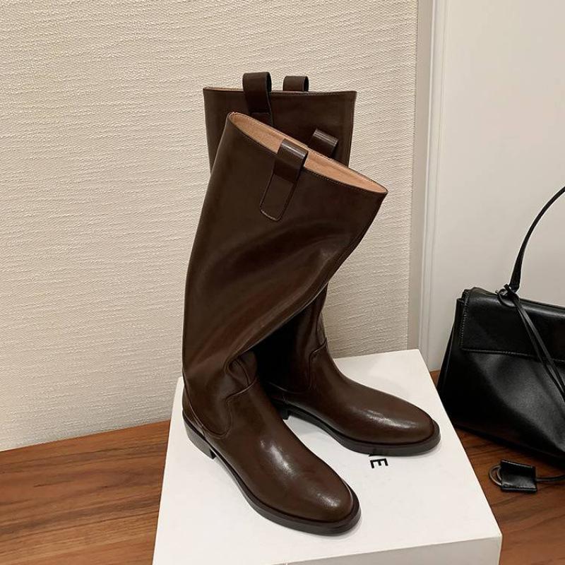 Autumn and Winter Women's Leather Boots Medium Heel Large Size Women's Boots Cowhide Big Tube Circumference Knight Boots New Rubber Sole High Boots W