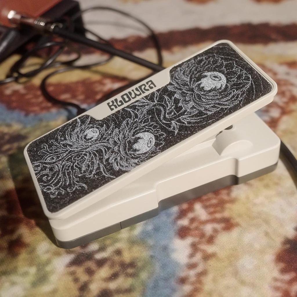Klowra Mantra Dual Expression Pedal Independent Output Channels Polarity Switch Passive EXP Pedal Guitar Effects Amplifiers MIDI Controllers