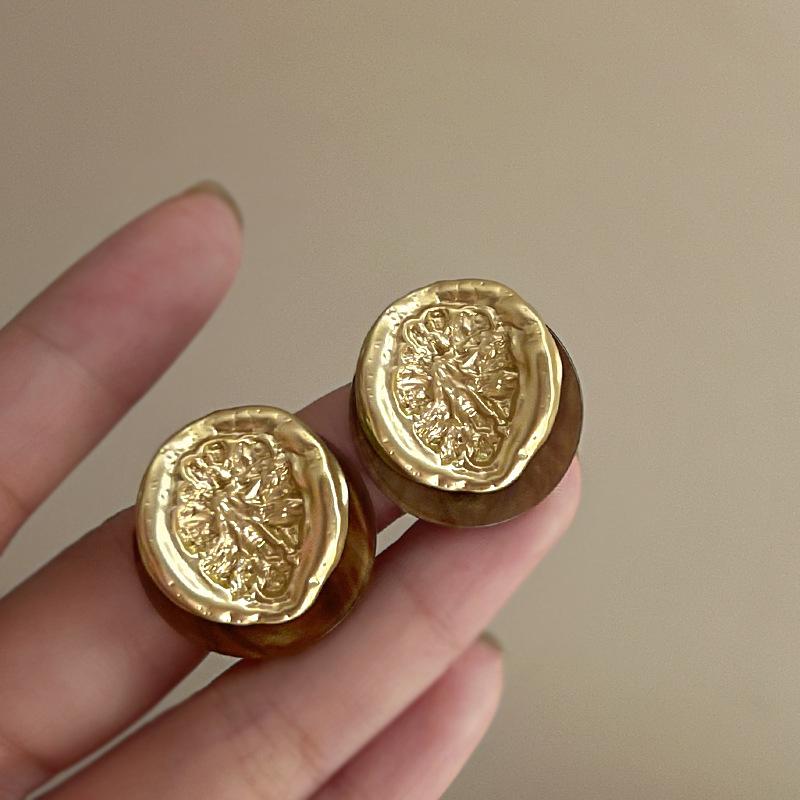 Irregular Retro Round Metal Post Earrings for Women Brown Vintage New Style Fashion Jewelry Timeless Daily Accessories Gifts