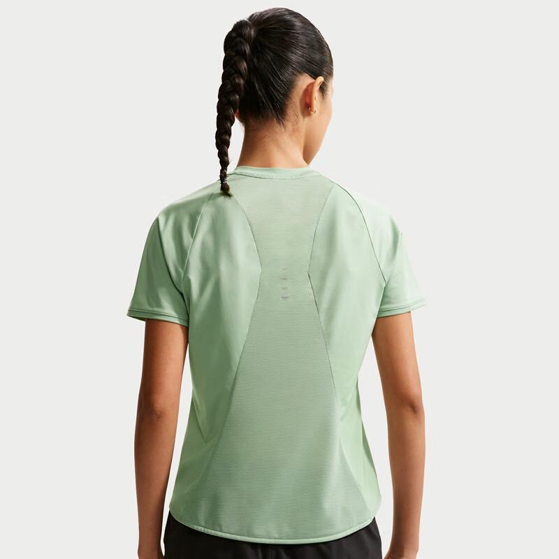 Nike Women's Round Neck Knit Top
