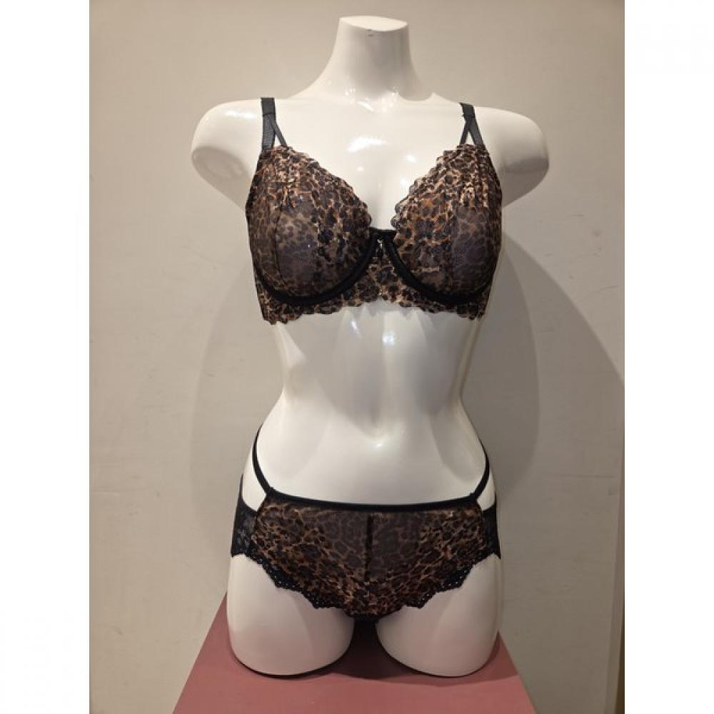 

Venus Leopard Print Lightweight Bra Lace Panty Set Vbrr1710bcvpt1710s 90C/100
