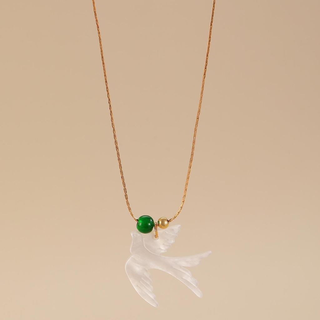 Retro Personalized Design Luxury Bird Swallow Pendant Necklace Thin Rope Collarbone Chain