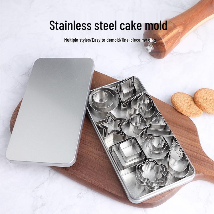 30-Piece Stainless Steel Star and Round Mousse Ring Cookie Cutter Set