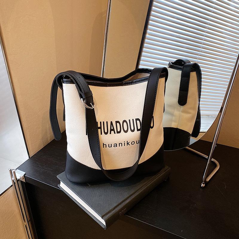 

Весна и лето новая сумка-мессенджер женская большой вместимости сумка для класса и поездок на работу повседневная универсальная на плечо сумка-ведро