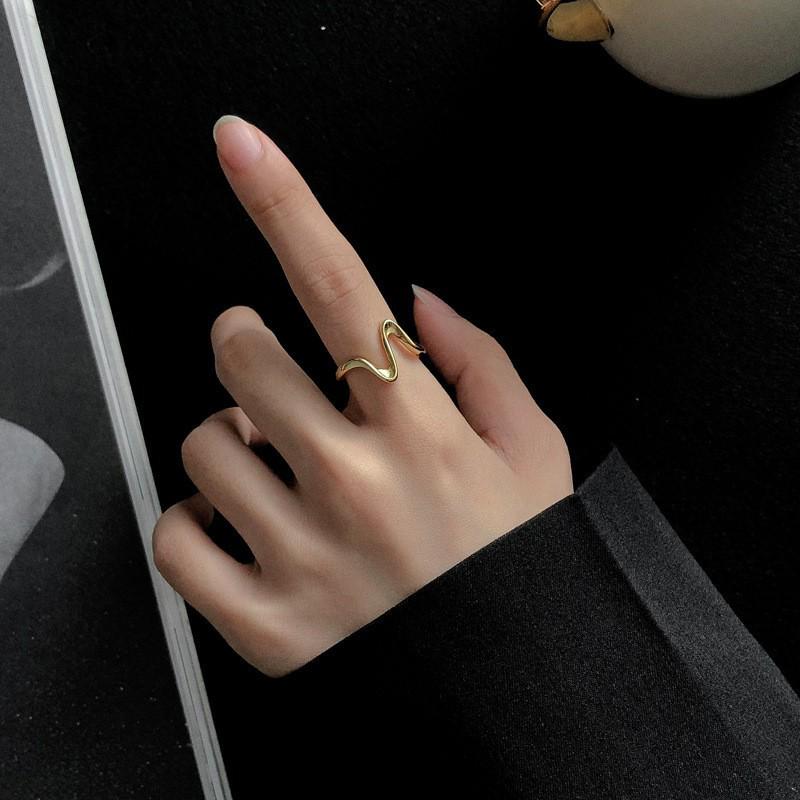 Elegant S925 Silver-Plated Light Blue Open Ring for Women - Versatile, Fashionable, and Luxurious Index Finger Design.