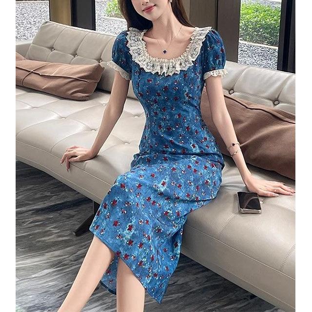 French retro waist floral dress women's summer niche design sense square neck lace edge beautiful holiday style dress