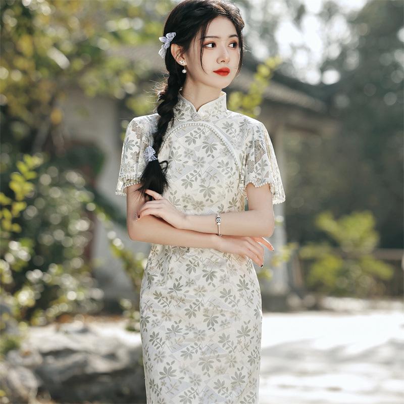 

Лето 2023, новое синтетическое кружевное платье Cheongsam с летящими рукавами и круглой планкой, повседневное модифицированное платье Cheongsam Young