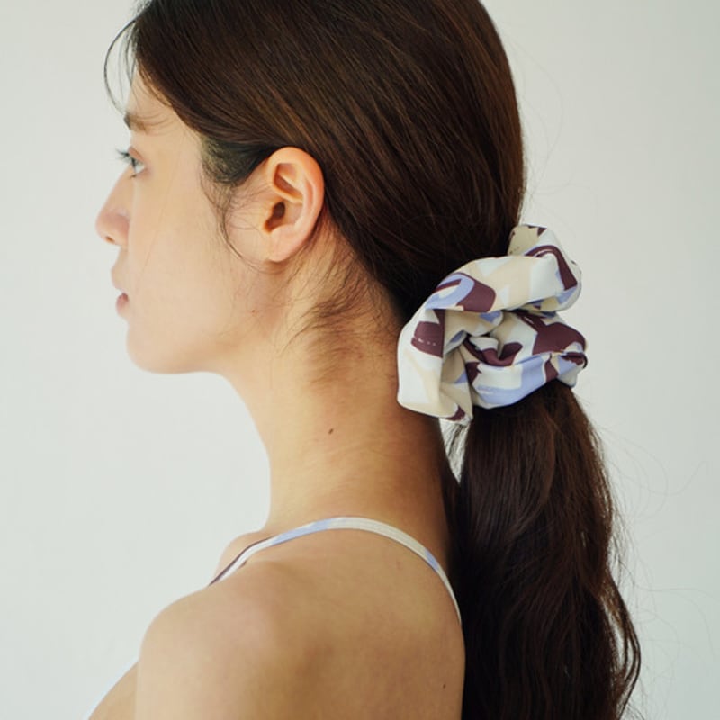 Sea.salt.sea LETTERING GRAPHIC HAIR SCRUNCHIE