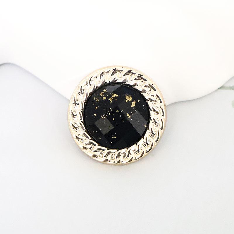 

Пластиковые пуговицы из смолы, перламутровые аксессуары, сшитые вручную, круглые, изысканные, высокого класса, пуговицы для пальто и рубашки в Пномпене CC04 gold foil plastic 34L = 21.0 MM