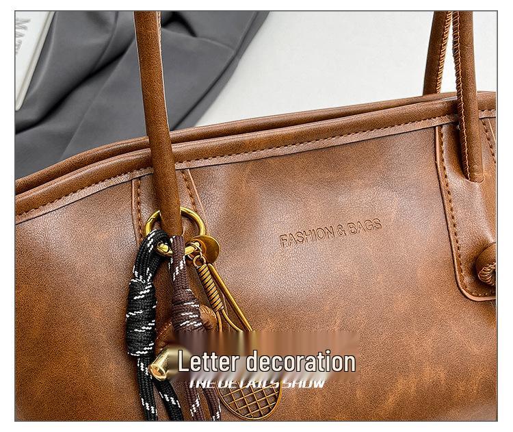 2025 New Women's Autumn/Winter Retro Textured Shoulder Handbag Tote