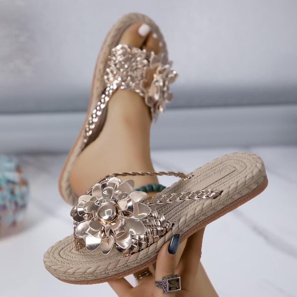 Südostasien Außenhandel große Größe bunte Blumen Zehen cool Slipper Sommer neu hohl gewebt Strand Damenschuhe