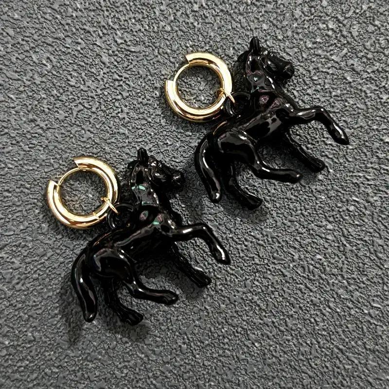 Exaggeration Stereoscopic Small Horse Pendant Earrings For Women Creativity Cute Animal Earrings Charm Jewelry New Year Gift