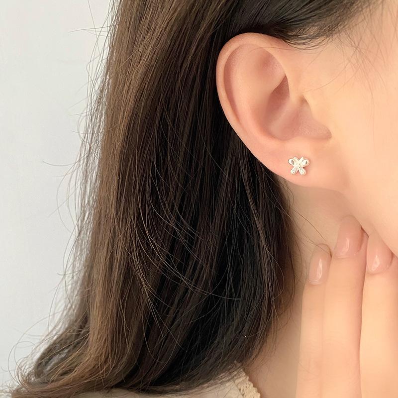Butterfly Earrings Light Luxury Sweet Daily Versatile High-end Niche Design Earrings Earrings