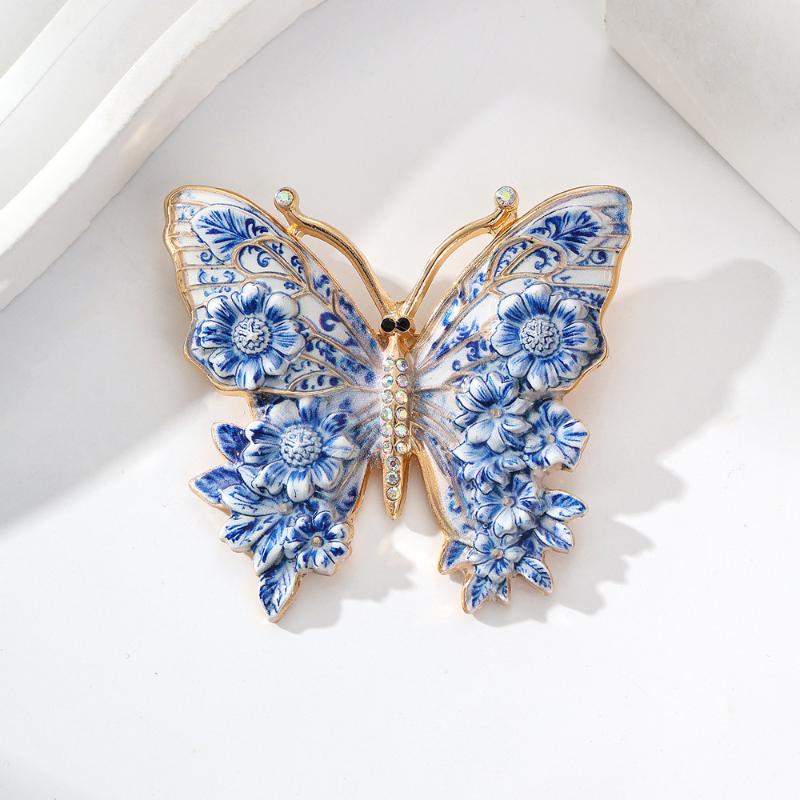 Vintage Chinese Blue White Porcelain Pattern Brooch Insect Plant Design for Collection Clothing Lapel Pin Gift