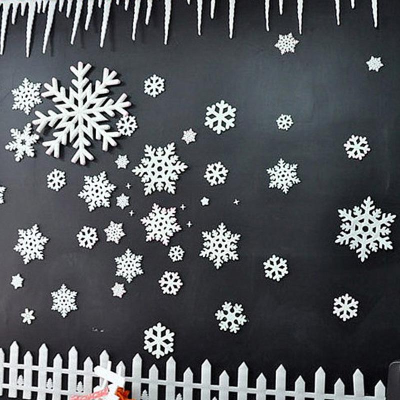 Christmas Snowflake String Set: Festive Decorations with Snowflake Pieces