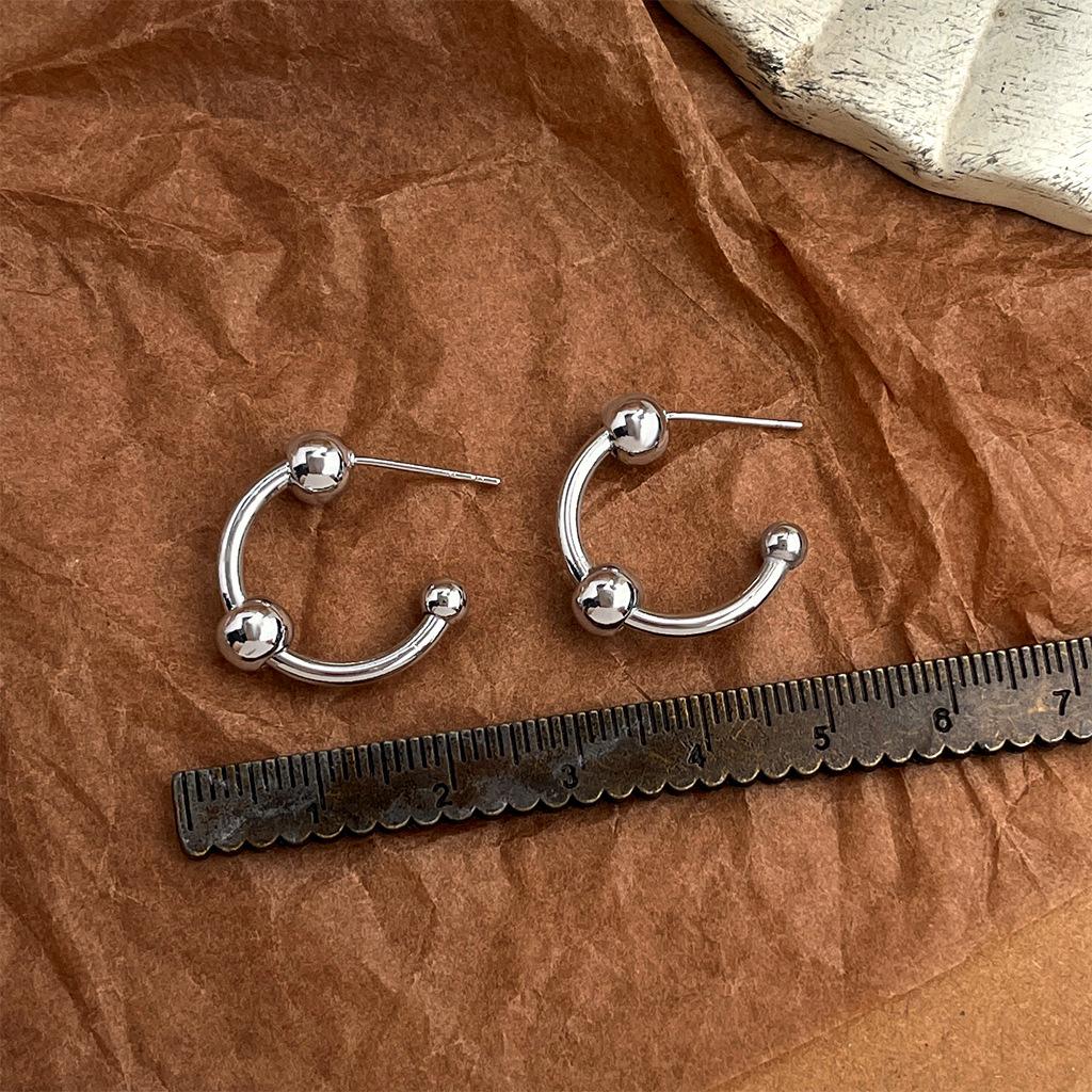 Легкие полукруглые серьги коллекция дизайнерские минималистичные серьги-гвоздики в стиле old money персонализированные серьги