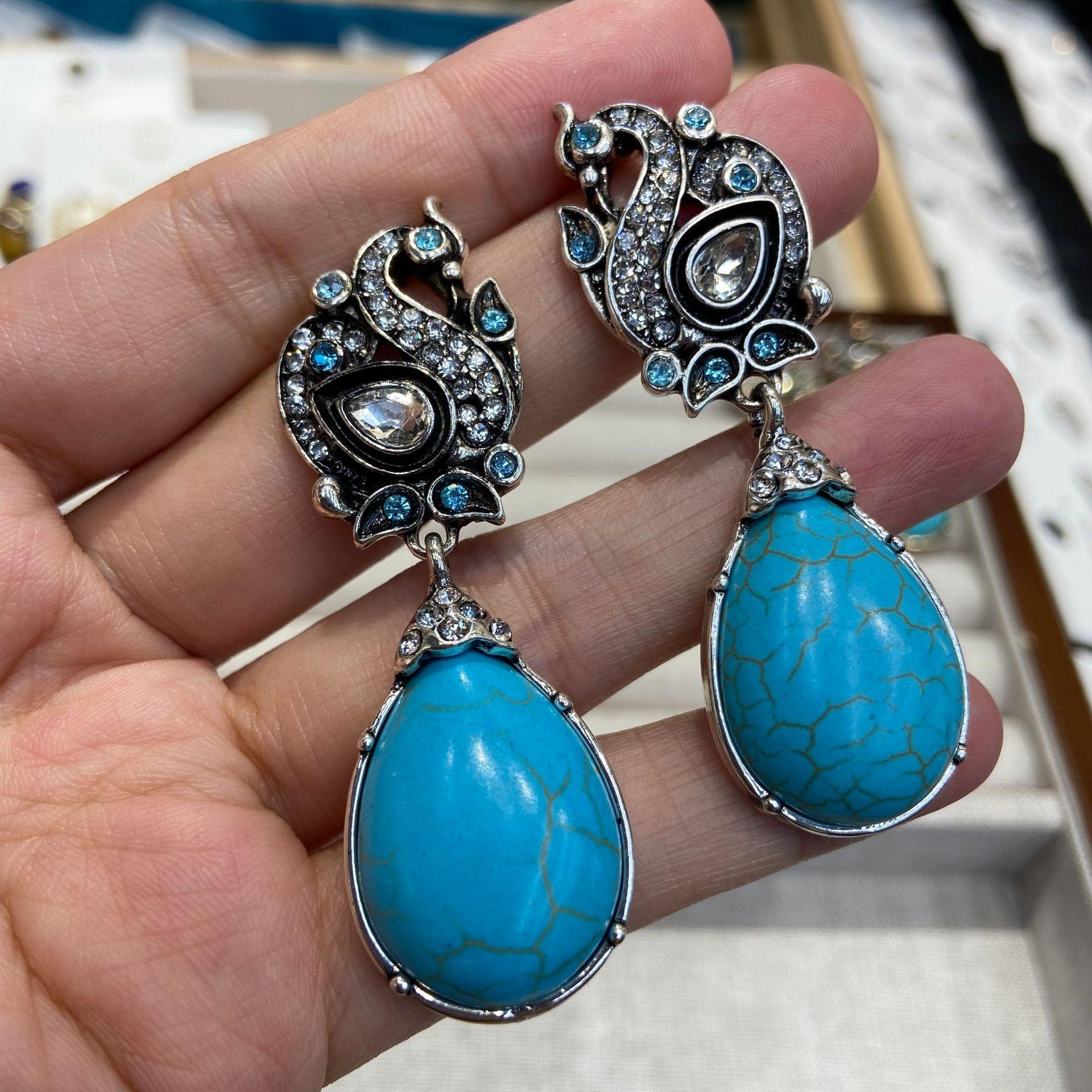 Vintage Old Gold Craftsmanship, Full Diamond Inlay, Blue Turquoise Inlay, Court Style Elegant Peacock Earrings
