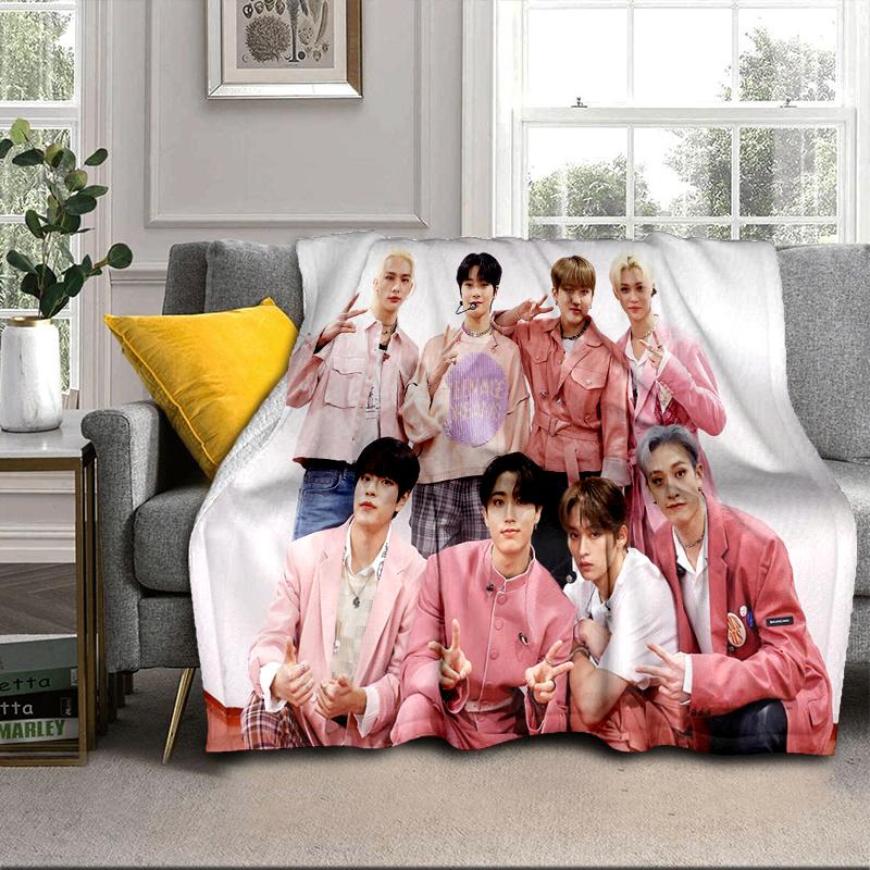 K-pop Group Poses Blanket Flannel Blanket for bed, sofa, Camping, Hiking, Picnic Essentials, gift for family Fan gifts