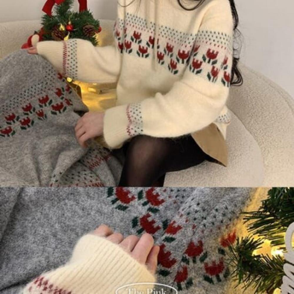 The Pink Women Nordic Flower Hairy Knit