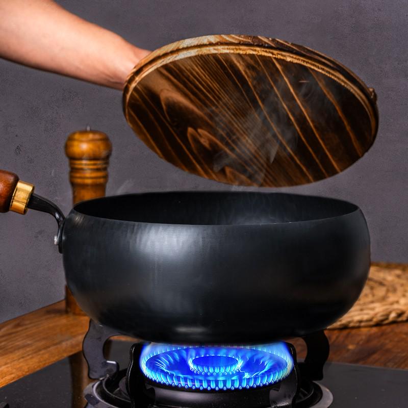 Ancient Method Non-Stick Flat Bottom Iron Wok for Stir-fry & Stew