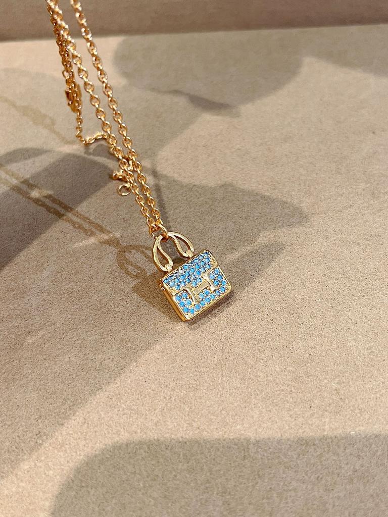 Full Diamond H Letter Bag Necklace Female Real Gold Electroplating High Version Light Luxury Simple Versatile Collarbone Chain Exquisite
