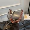 Chain bag women's trend versatile dumpling bag spring new niche simple high-end messenger bag