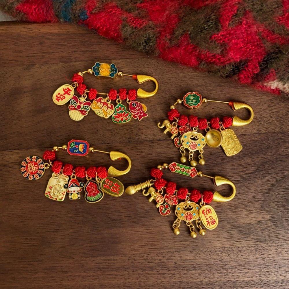 Gold Lucky Pins Horse Year Sand-plated Ornaments Fashion Zodiac Brooch Pendant  Pregnant Women