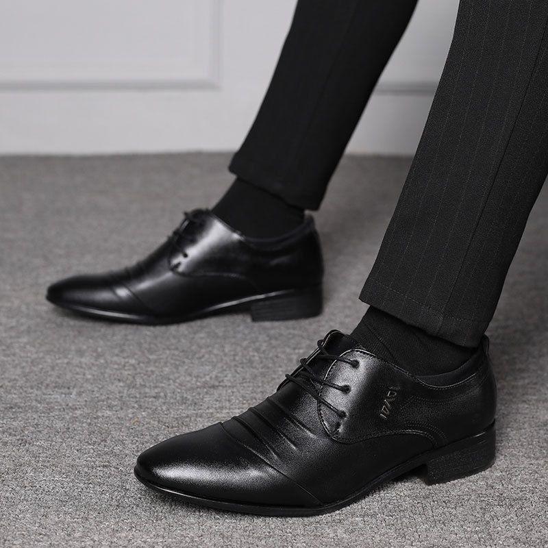 Chaussures en cuir pour hommes Business Décontracté Vêtements formels Chaussures pour jeunes hommes britanniques