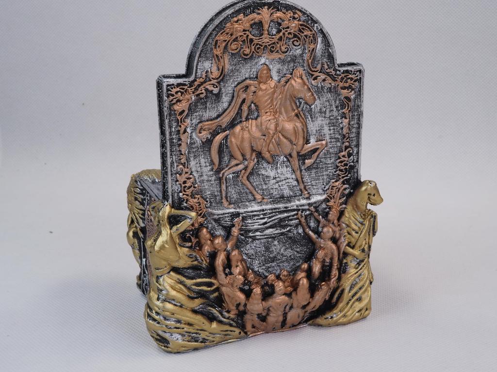 [Good in three directions] Impressive figma Arts Diorama Miniature Ancient Mythological Temple Pillar (Throne)
