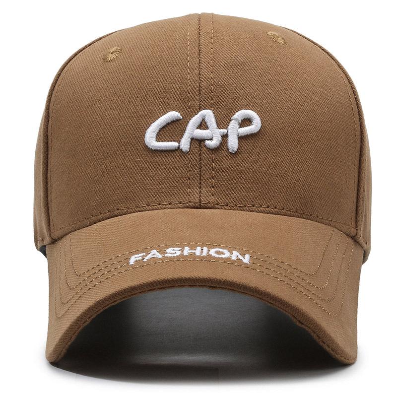 Мужская и женская шляпа с вышивкой на весну и лето — фото 3