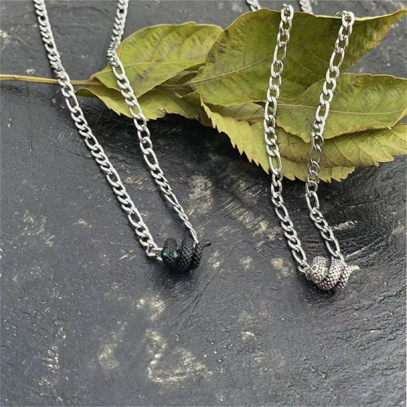 Stylish Snake Pendant Necklace Fashion Statement Necklace Celebration Jewelry Snake Necklace Perfect for Parties Daily