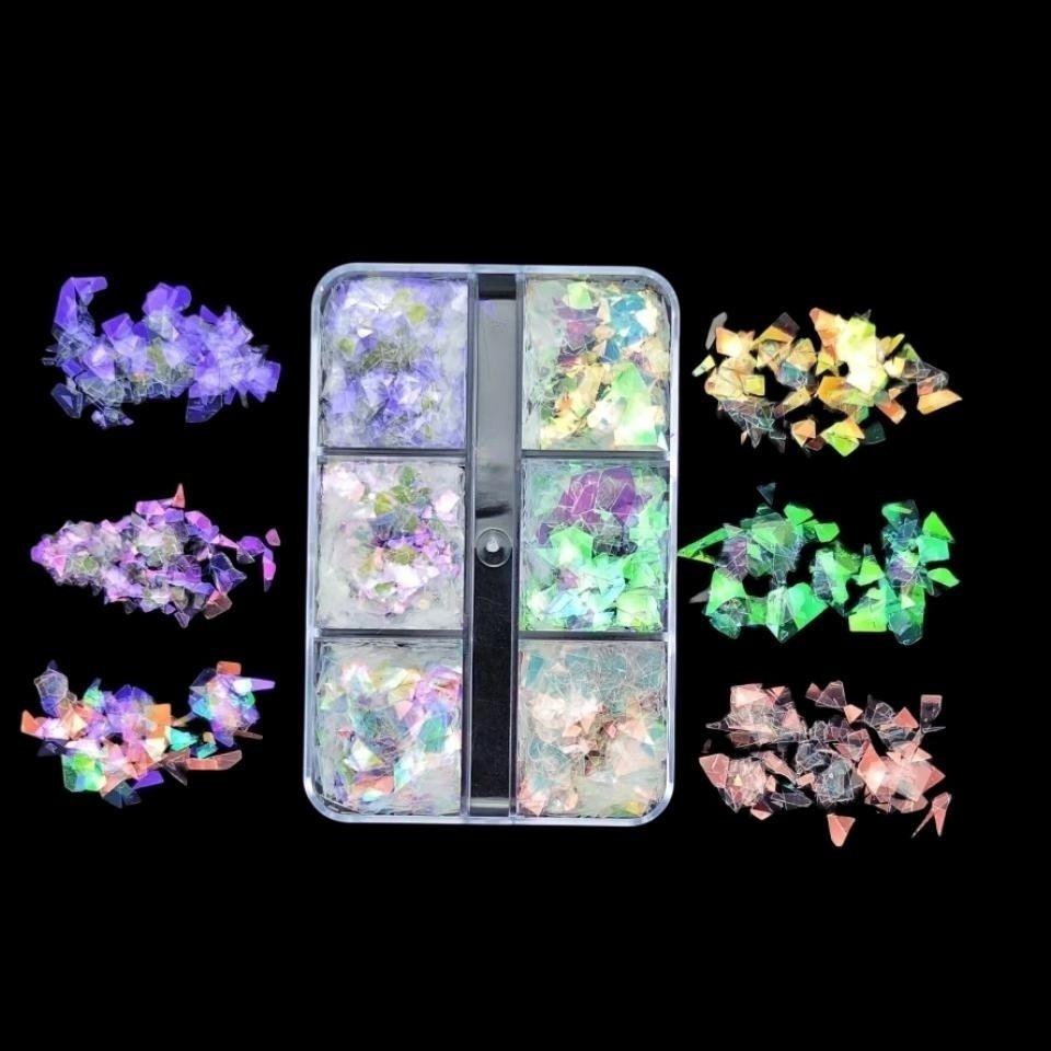 Маленькая коробочка с 6 отделениями Мечтательные поляризующиеся радужные ПЭТ-глиттерные хлопья неправильной формы для нейл-арта - Yun Jin Ледяные хрустальные хлопья 6 colors irregular glitter