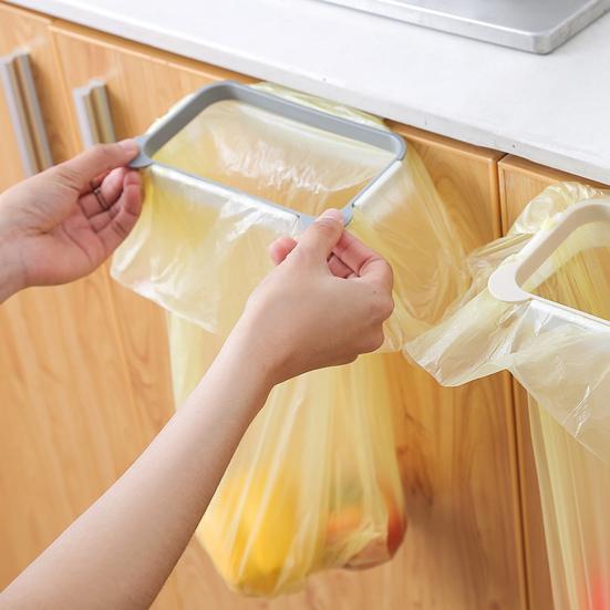 Garbage Bag Hanger Space-Saving Door Back Design Good Load Capacity Stable Shelf Rubbish Bag Rack for Kitchen