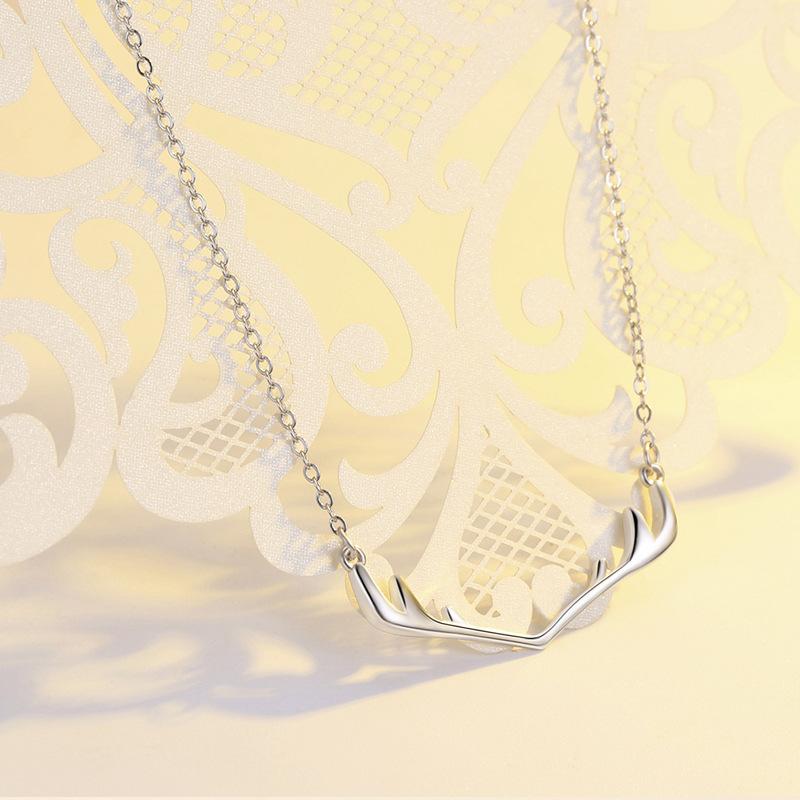 Jewelry Antlers Necklace Women'S Fashion Jewelry Simple Accessories Elk Pendant Ins Premium Durable Quality Useful