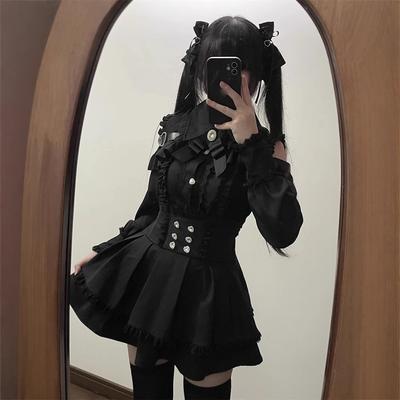 Koyu Kız Üç Renkli Omuz Açık Gömlek Yüksek Bel Yarım Etek İki Parça Set Lolita