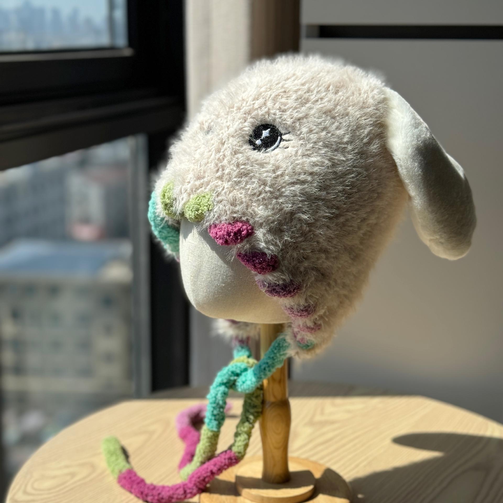 

Новая шапка-баотоу с кроличьими ушками, мультяшная шапка ручной вязки, женская осенне-зимняя плюшевая универсальная шапка-ушанка, шапка с защитой ушей one size