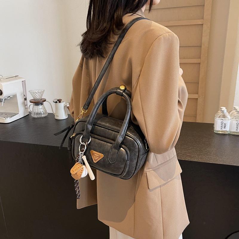 2025 New Fashion Trend Shoulder Bag Messenger Bag Handbag High Quality Women's Small Square Bag