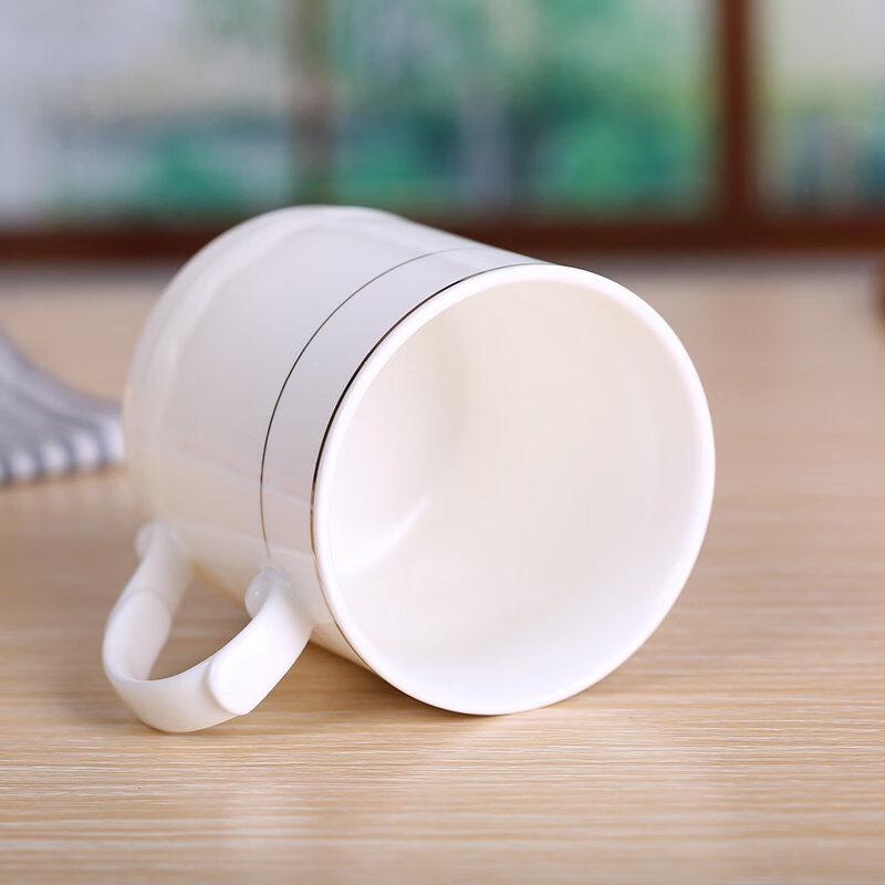 FeiWoSi 350ml Pure White Ceramic Office Mug with Lid