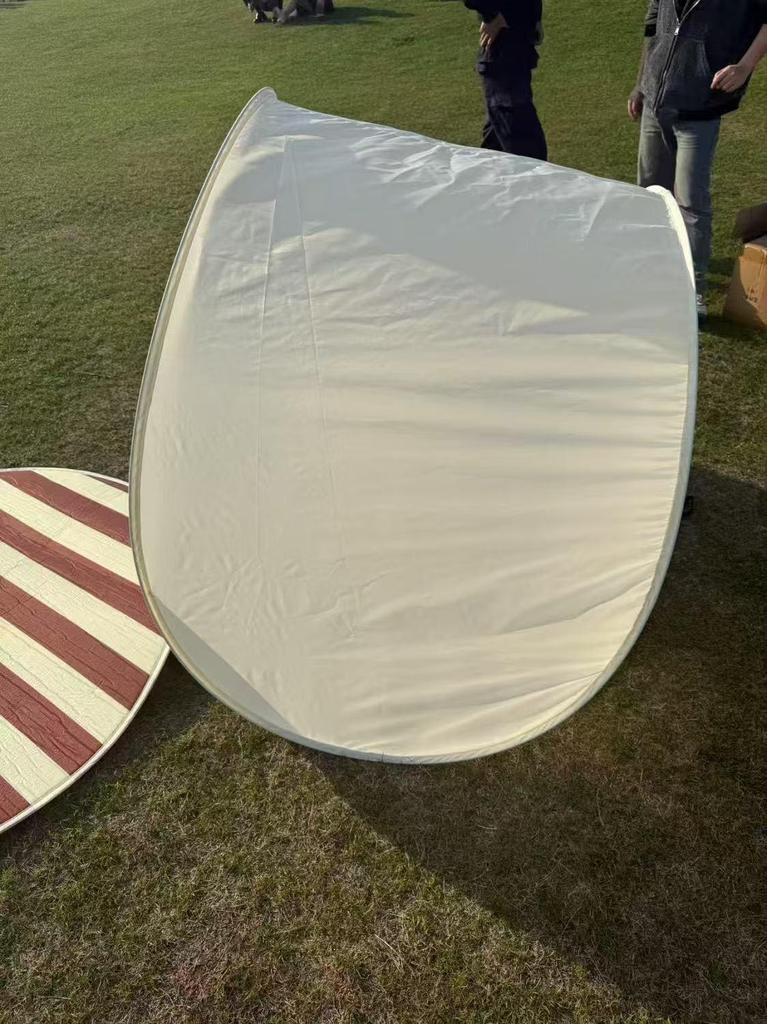 Portable Children's Sunshade Tent: Quick Open, Large Space, Indoor/Outdoor Use for Camping and Sun Protection