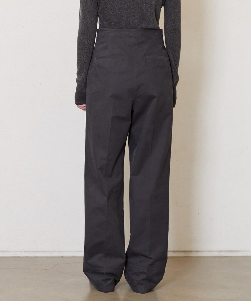 JUN BY JUN K Cation Cotton Curved Pants_Smoke