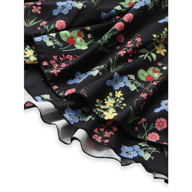 Mini Dress with A Square Neckline, Open Back and Puff Sleeves In A Floral Print