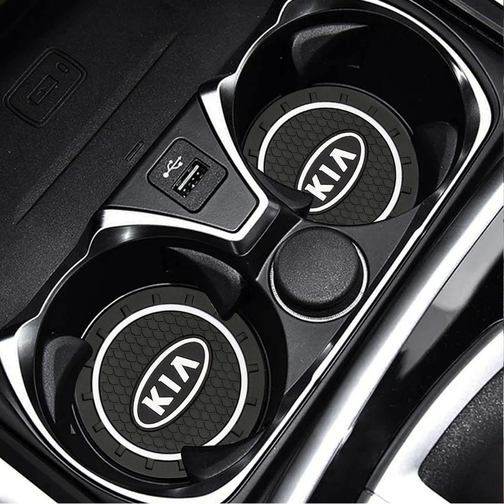 2026 Heißer Autoaufkleber 2 Stück Auto-Getränkeuntersetzer Silikon-Wassernapfschlitz Anti-Rutsch-Matte PVC-Pads für Kia Sportage Rio 3 Soul Picanto Cerato N