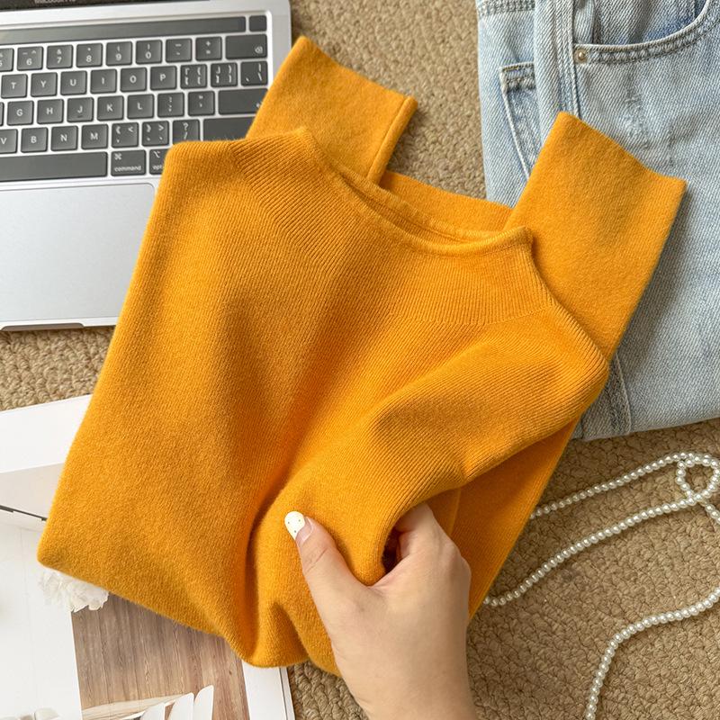 2026 Autumn Women's Slim Fit Round Neck Knit Pullover Sweater