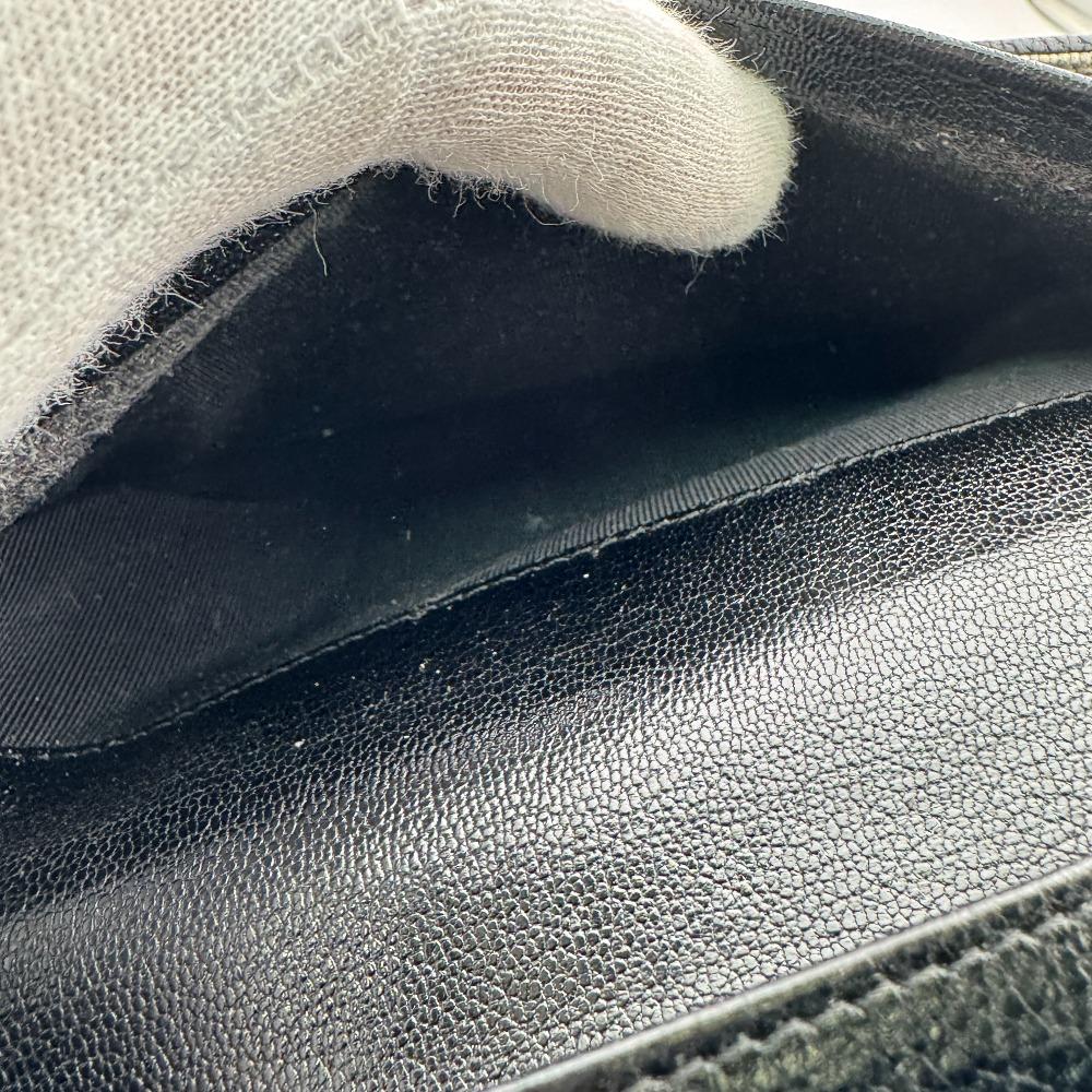 CHANEL quilting Bicolole leather Purse Silver leather Used