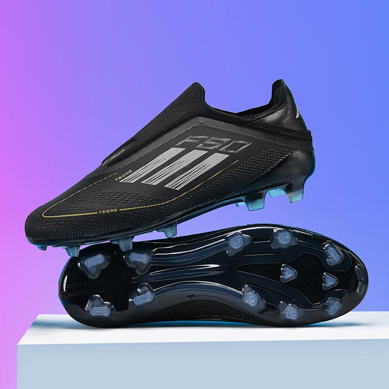 New football shoes male teenagers students female broken nails long nails competition training shoes fashion football shoes